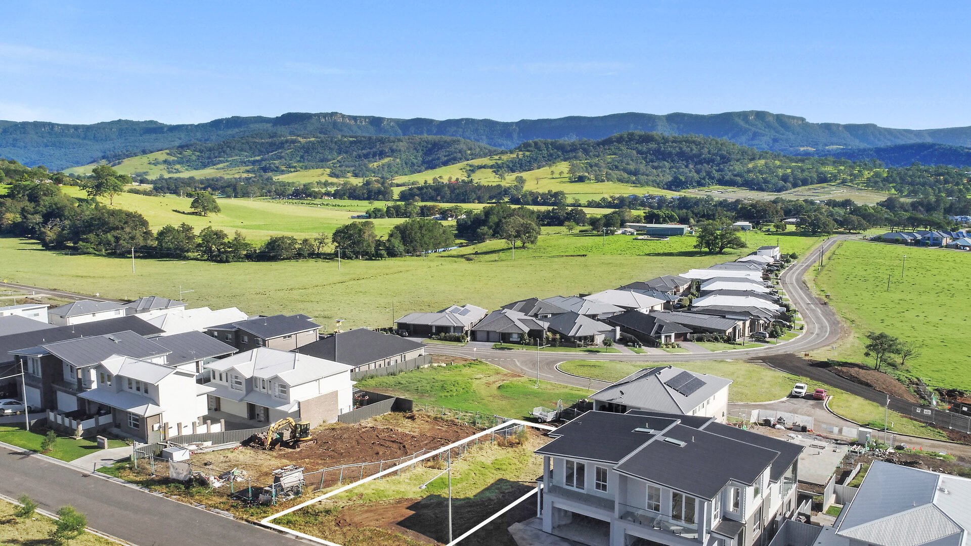 Sold - 42 Paul Circuit - New Property in Tullimbar - Real Estate by 