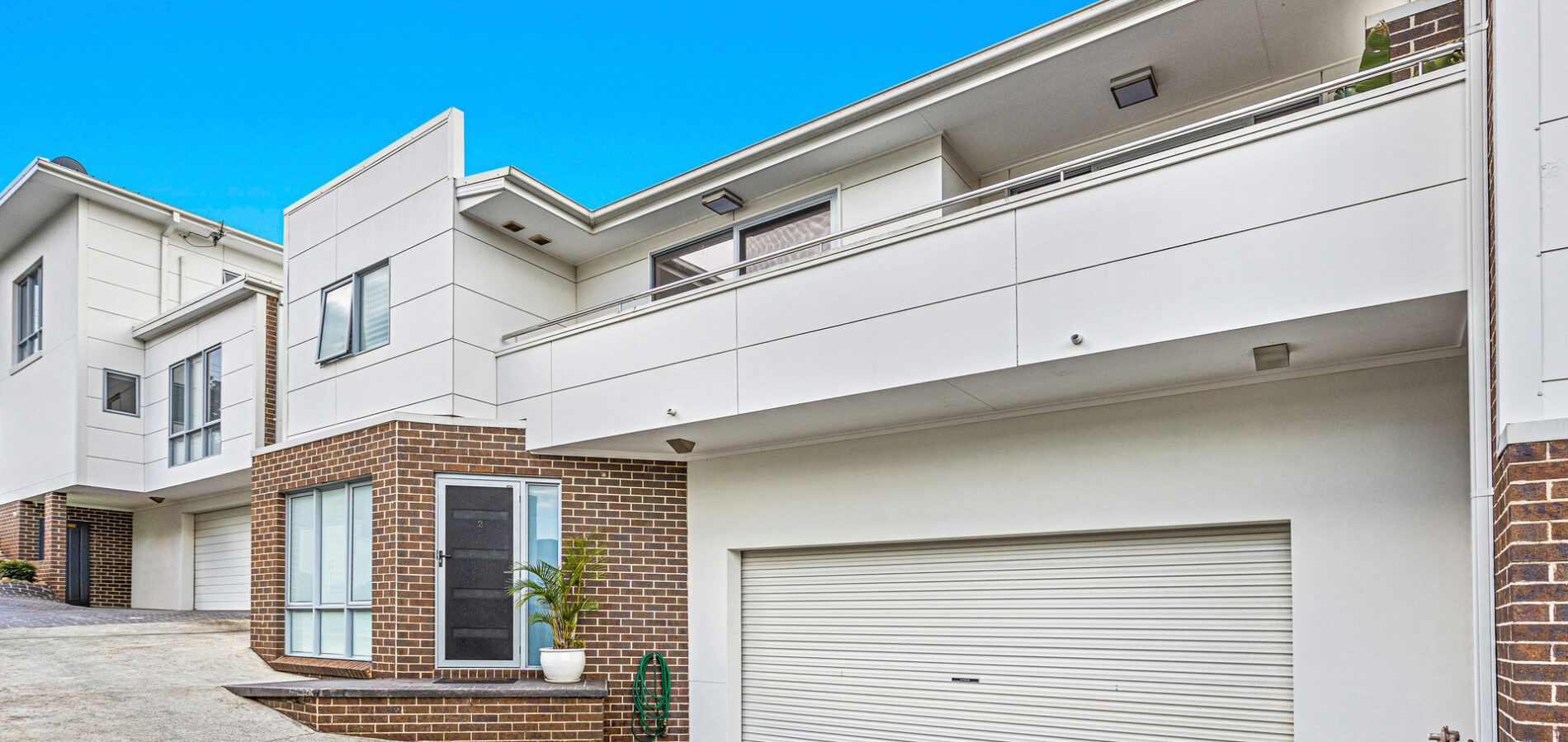2/49 Campbell Street, Woonona