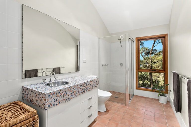 Sold - 31 Buttenshaw Place - New Property in Austinmer - Real Estate by Vanessa Denison-Pender