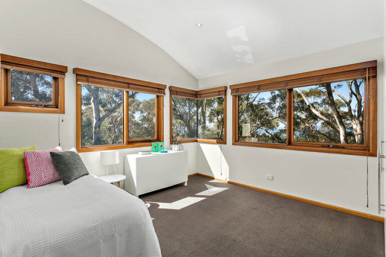 Sold - 31 Buttenshaw Place - New Property in Austinmer - Real Estate by Vanessa Denison-Pender