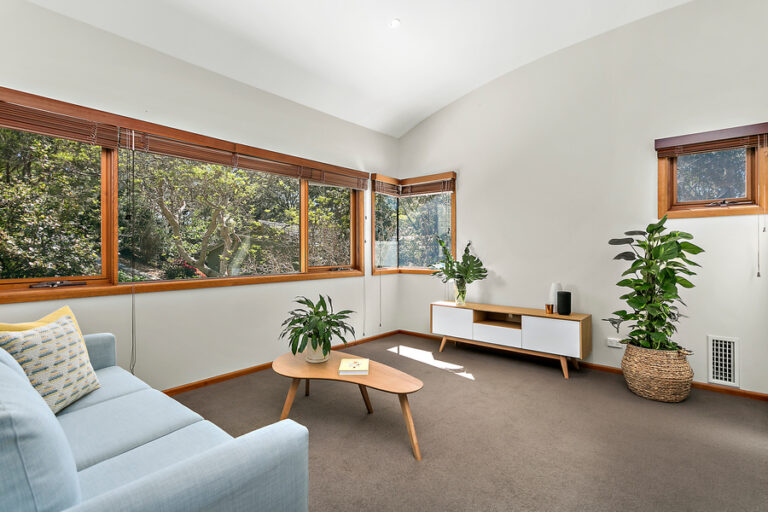 Sold - 31 Buttenshaw Place - New Property in Austinmer - Real Estate by Vanessa Denison-Pender