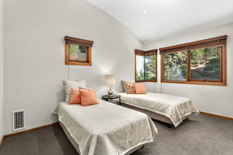 Sold - 31 Buttenshaw Place - New Property in Austinmer - Real Estate by Vanessa Denison-Pender