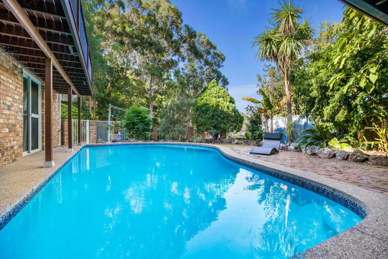 Sold - 42 Kanangra Drive - New Property in Thirroul - Real Estate by Laurie Johnston