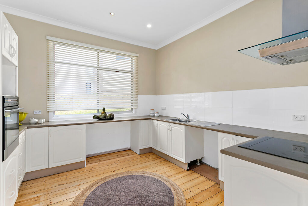 Sold - 52F Pass Avenue - New Property in Thirroul - Real Estate by Vanessa Denison-Pender