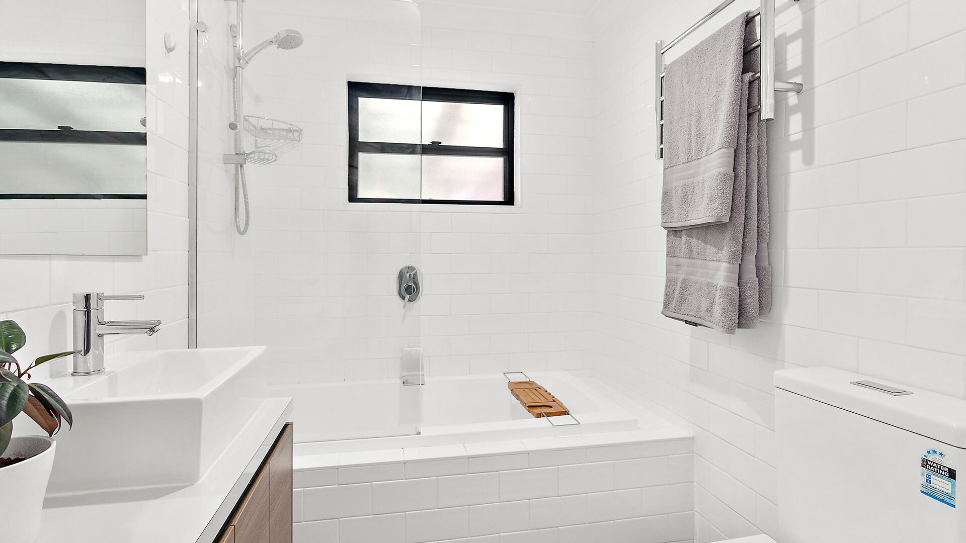 Sold - 416 Lawrence Hargrave Drive - New Property in Thirroul - Real Estate by Vanessa Denison-Pender