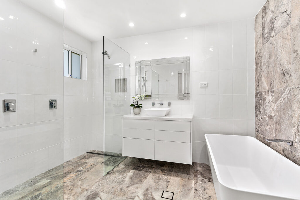 Sold - 20 Woodland Avenue - New Property in Thirroul - Real Estate by Vanessa Denison-Pender