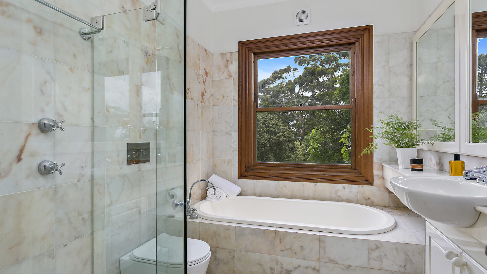 Sold - 116 Buttenshaw Drive - New Property in Austinmer - Real Estate by Vanessa Denison-Pender