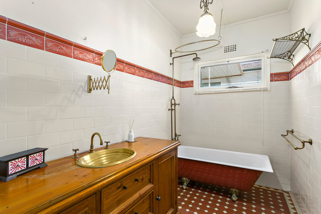 Sold - 7 Gordon Street - New Property in Woonona - Real Estate by McGrath Thirroul