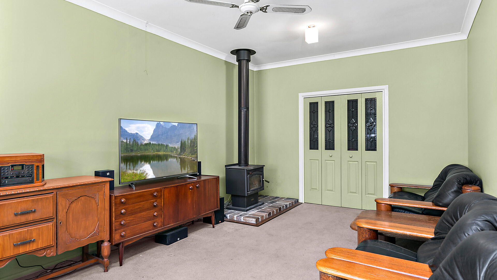 Sold - 76 Princes Highway - New Property in Thirroul - Real Estate by Laurie Johnston