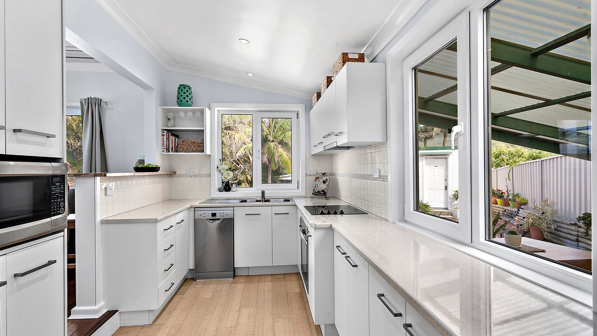Sold - 168 Lawrence Hargrave Drive - New Property in Austinmer - Real Estate by Laurie Johnston