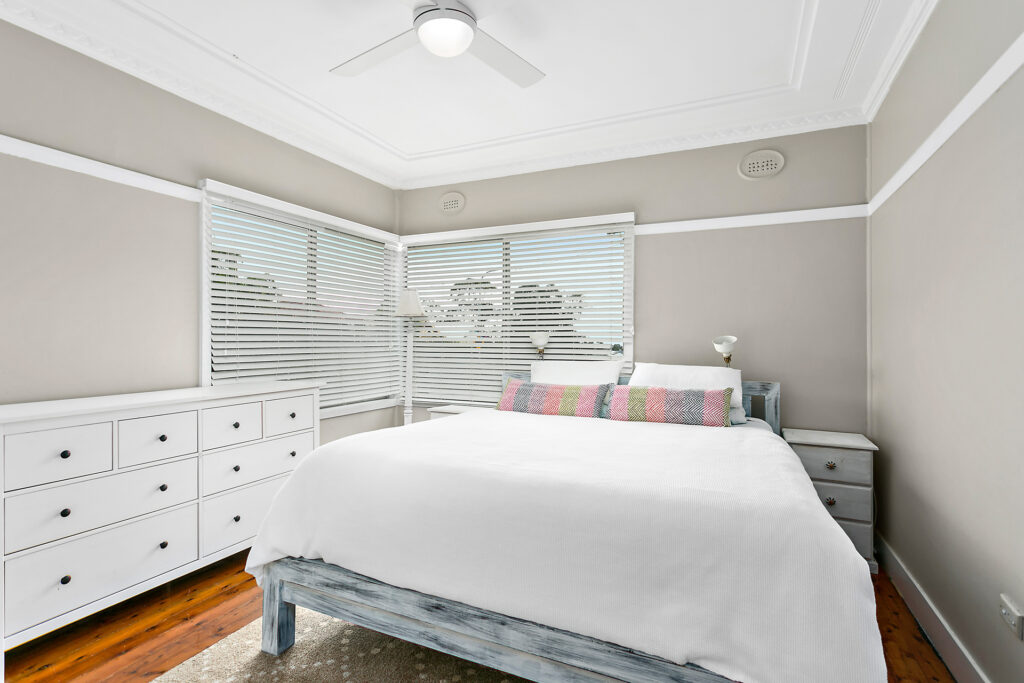 Sold - 126 Princes Highway - New Property in Thirroul - Real Estate by Laurie Johnston