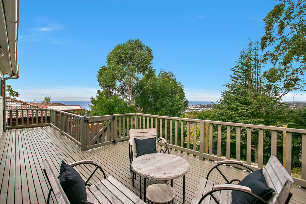Sold - 27 Fords Road - New Property in Thirroul - Real Estate by Laurie Johnston