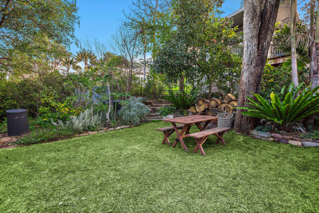 Sold - 7 Squires Crescent - New Property in Coledale - Real Estate by Vanessa Denison-Pender