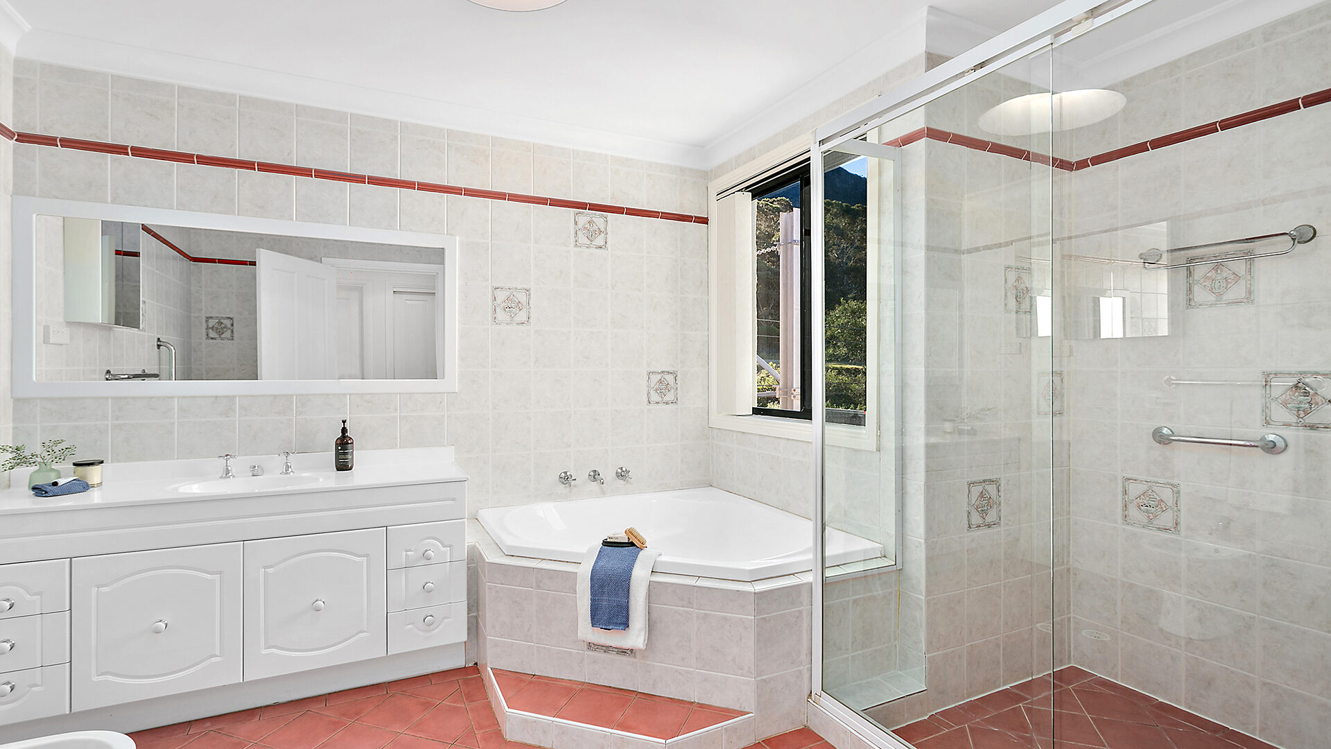 Sold - 32 Railway Terrace - New Property in Scarborough - Real Estate by Vanessa Denison-Pender