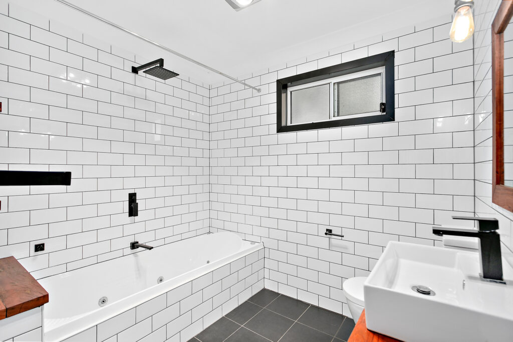 Sold - 37 Lake Parade - New Property in East Corrimal - Real Estate by McGrath Thirroul