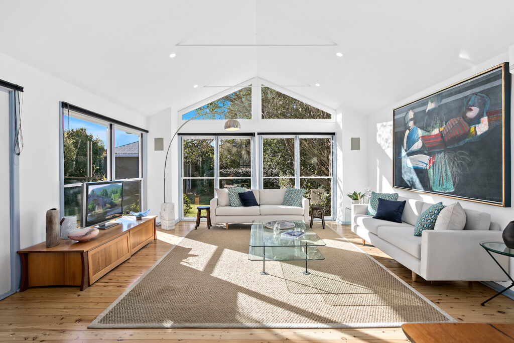 Sold - 4 Dorrigo Avenue - New Property in Woonona - Real Estate by Vanessa Denison-Pender