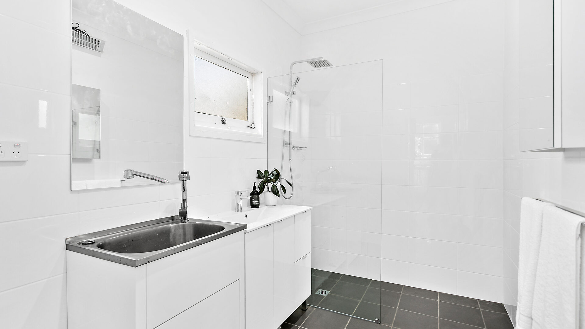 Sold - 16B Waterloo Street - New Property in Bulli - Real Estate by Vanessa Denison-Pender