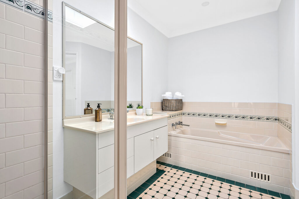 Sold - 24 Agapantha Terrace - New Property in Woonona - Real Estate by Vanessa Denison-Pender