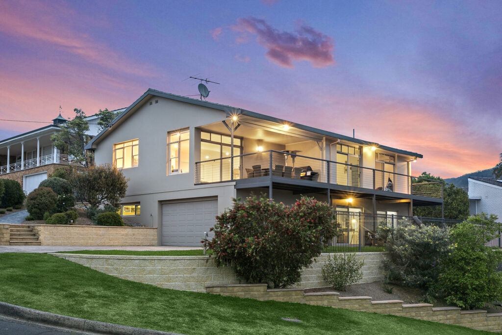 Sold - 4 Girvan Crescent - New Property in Corrimal - Real Estate by Vanessa Denison-Pender
