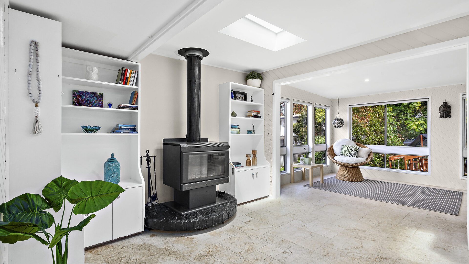 Sold - 38 Stephen Drive - New Property in Woonona - Real Estate by Laurie Johnston