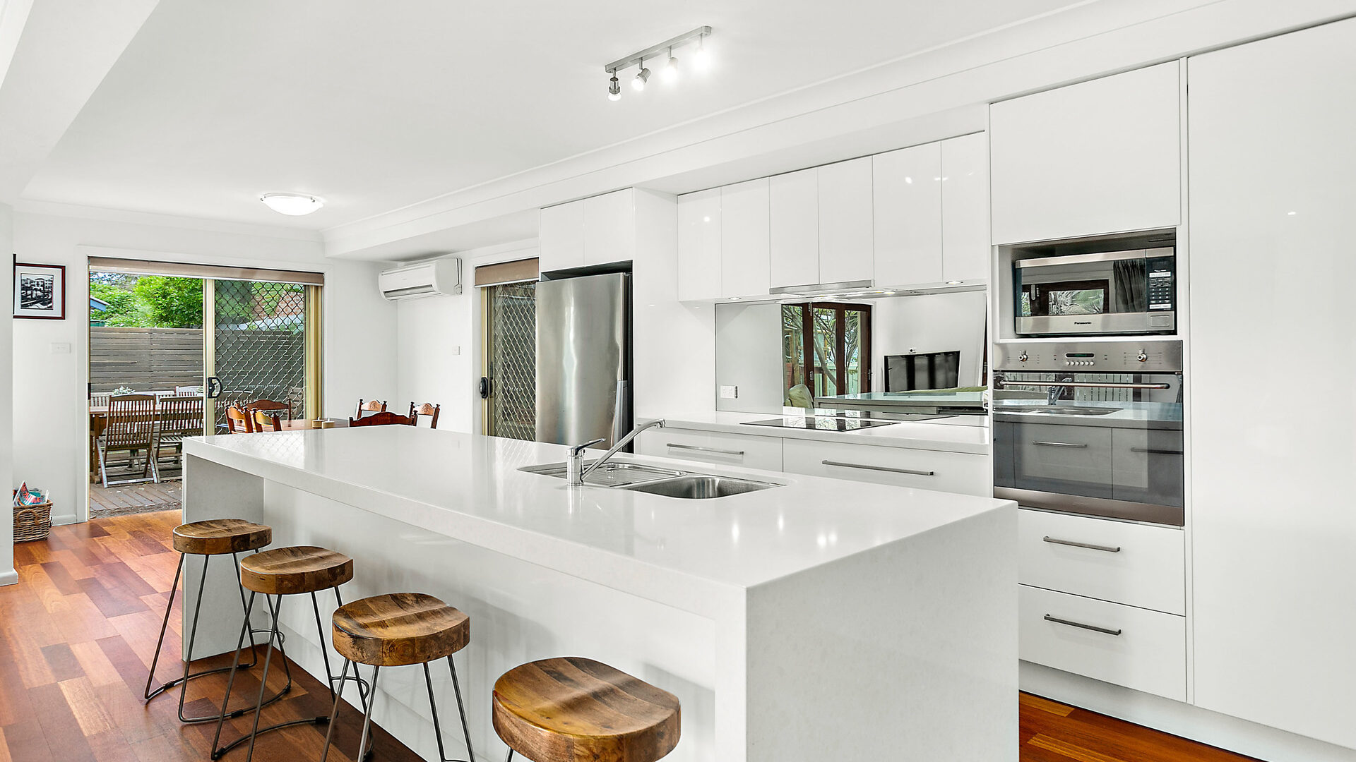Sold - 9 The Breakers Road - New Property in Thirroul - Real Estate by Laurie Johnston