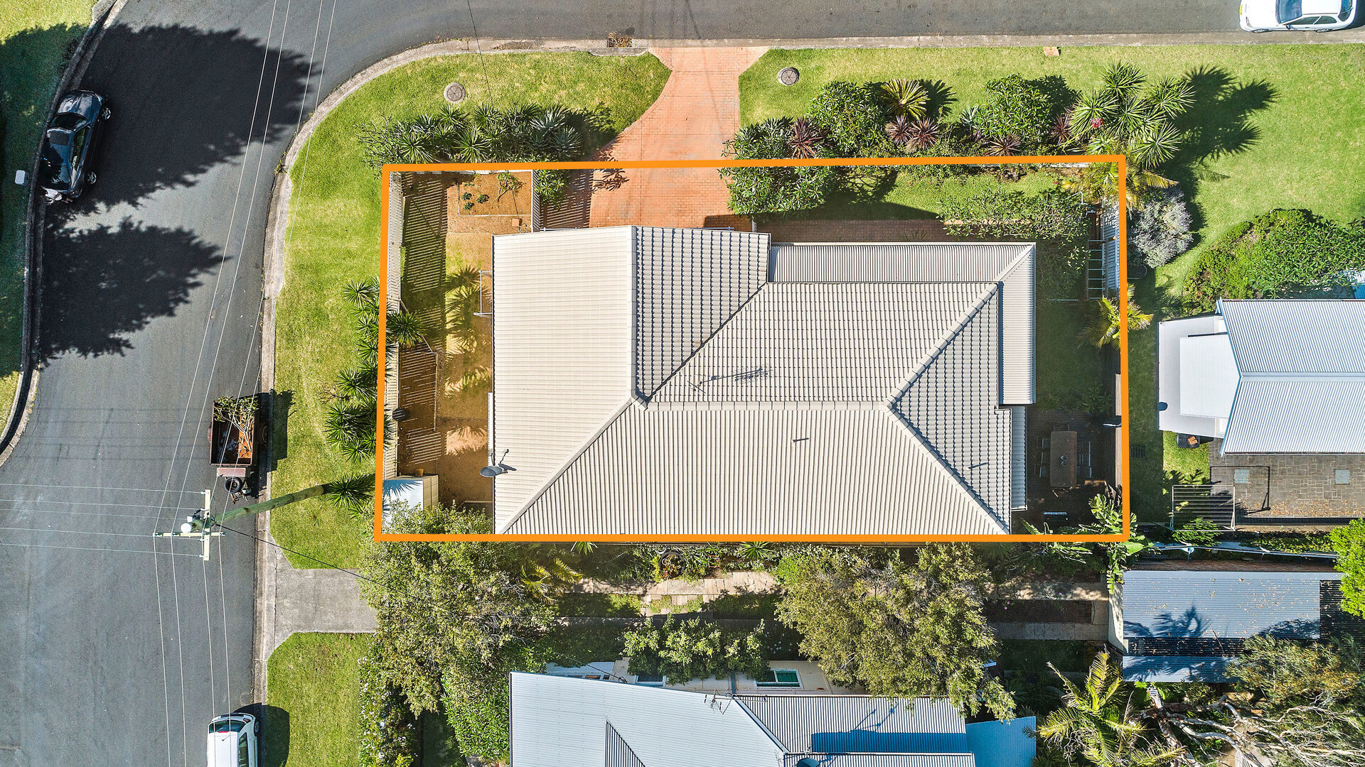 Sold - 9 The Breakers Road - New Property in Thirroul - Real Estate by Laurie Johnston