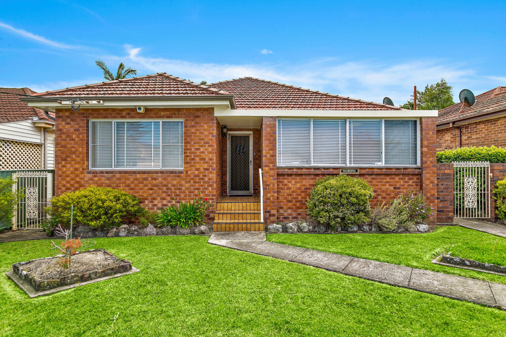 Sold - 28 Bond Street - New Property in Bellambi - Real Estate by Laurie Johnston