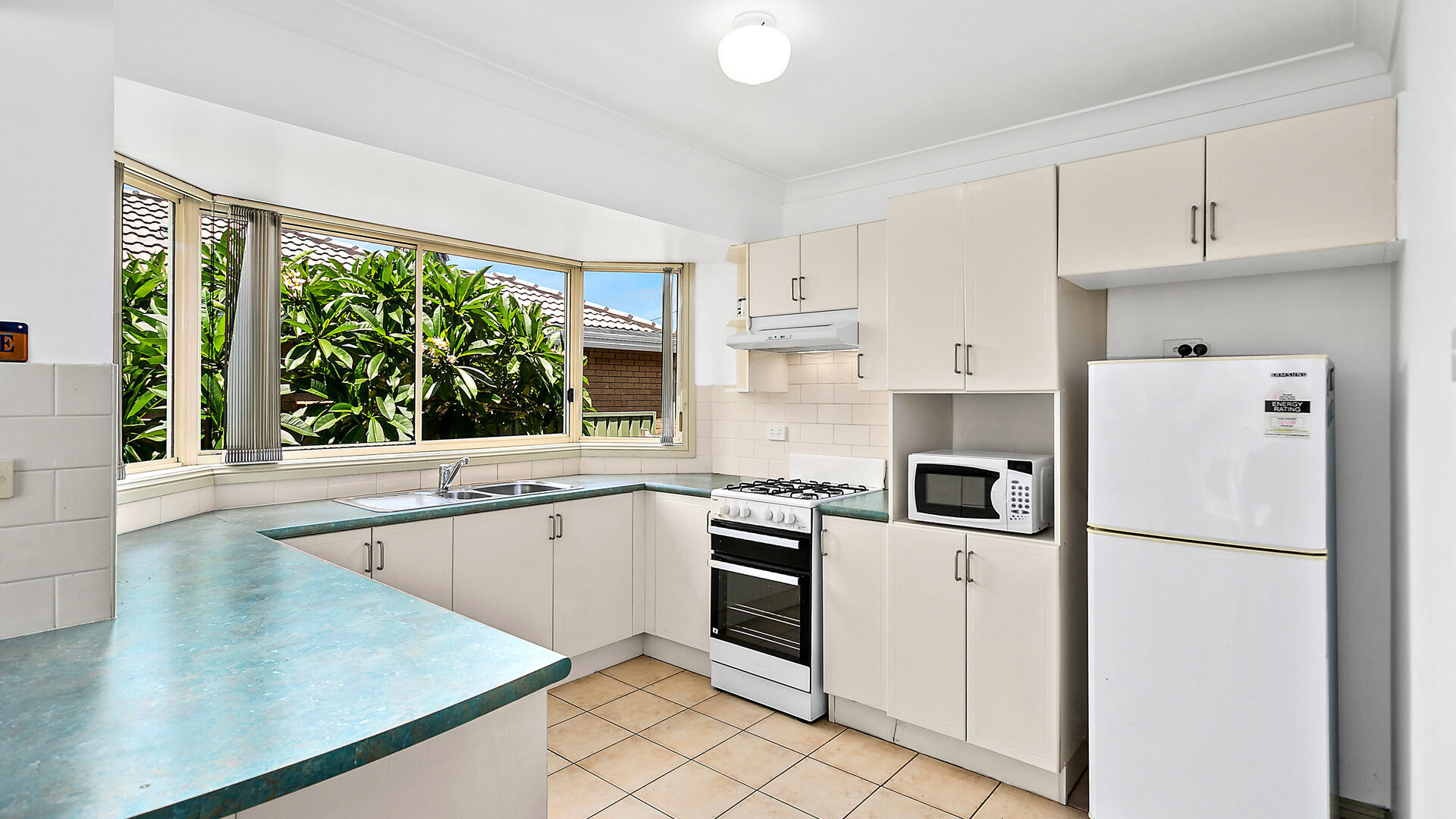 Sold - 2/88-92 Campbell Street - New Property in Woonona - Real Estate by Laurie Johnston