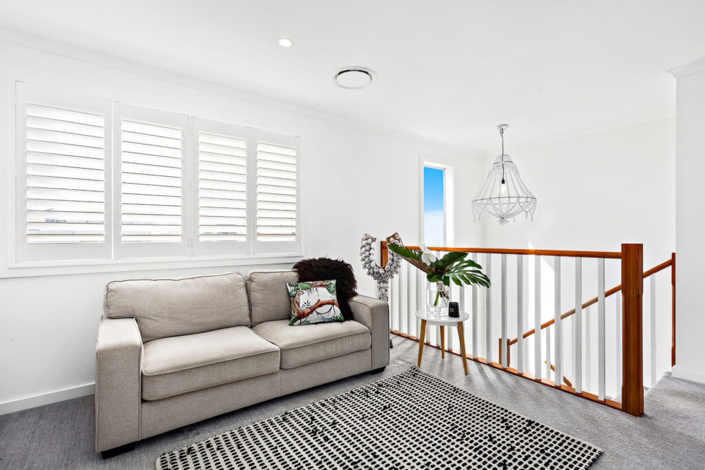 Sold - 20 Clyde Close - New Property in Thirroul - Real Estate by Laurie Johnston