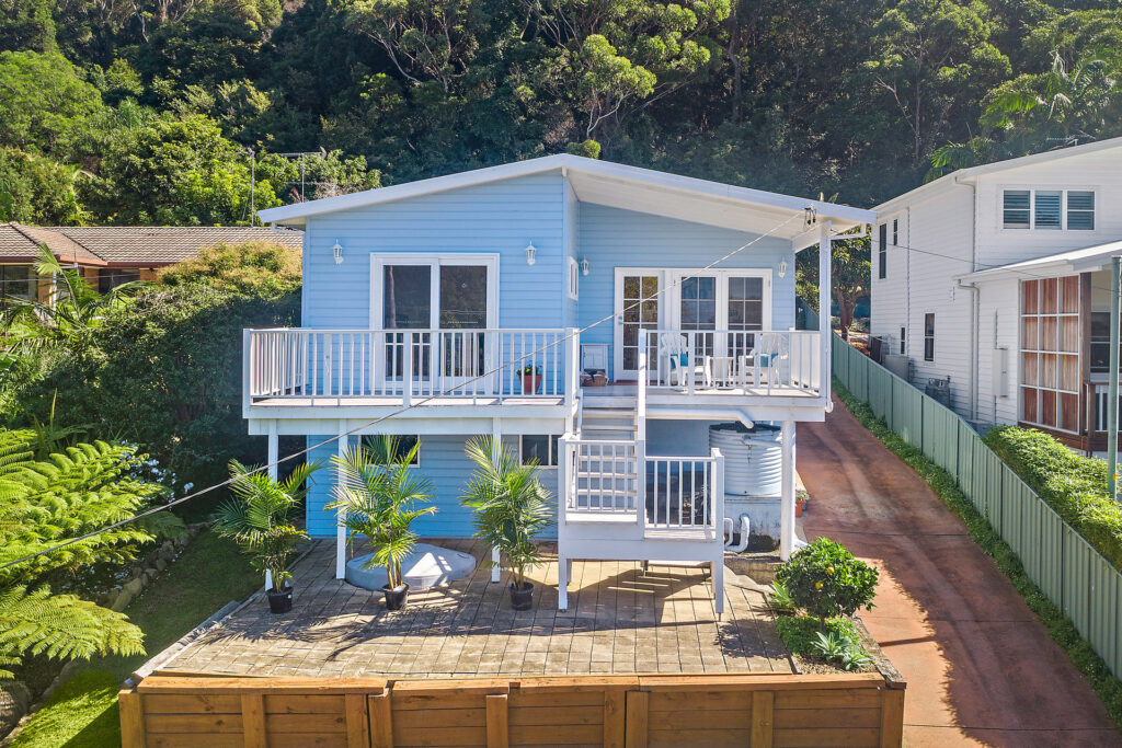 Sold - 22 Buttenshaw Drive - New Property in Coledale - Real Estate by Vanessa Denison-Pender