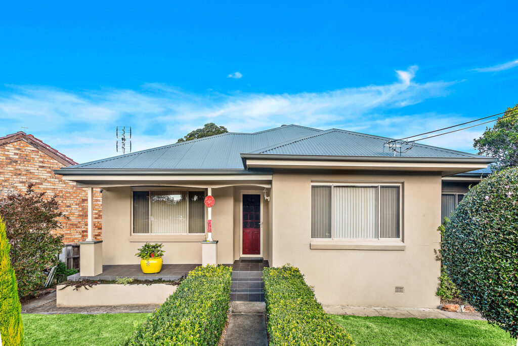 Sold - 102 Hopewood Crescent - New Property in Fairy Meadow - Real Estate by McGrath Thirroul