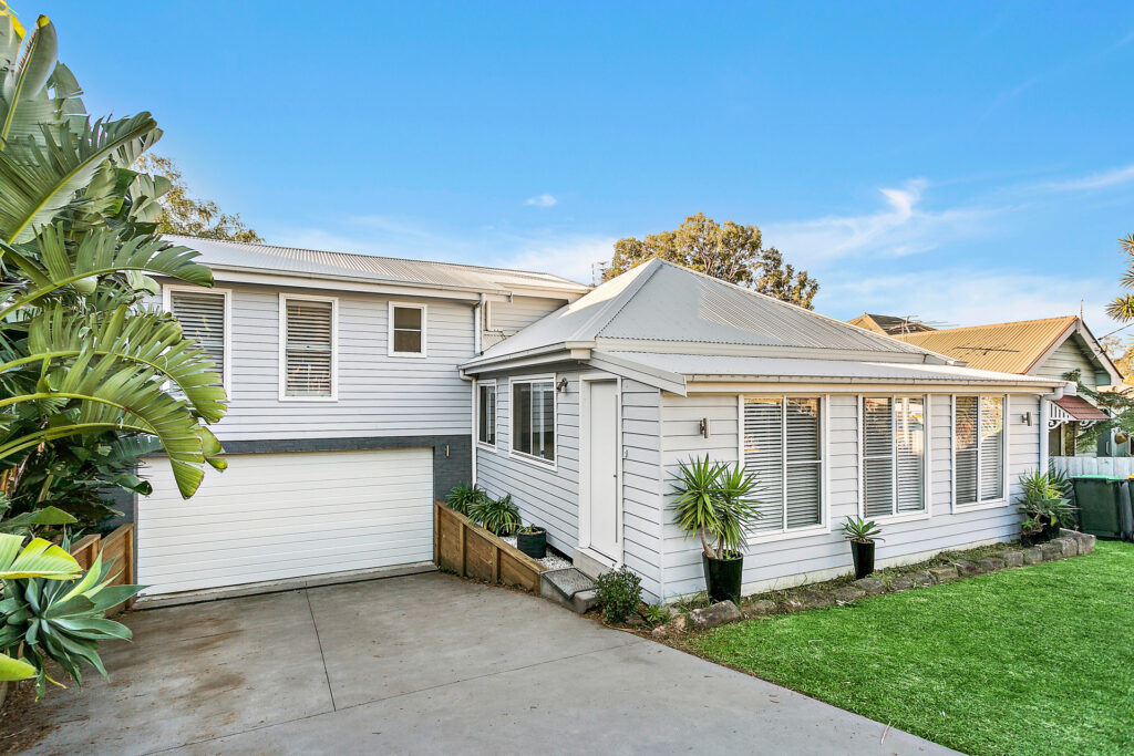 Sold - 11 Gray Street - New Property in Woonona - Real Estate by Laurie Johnston