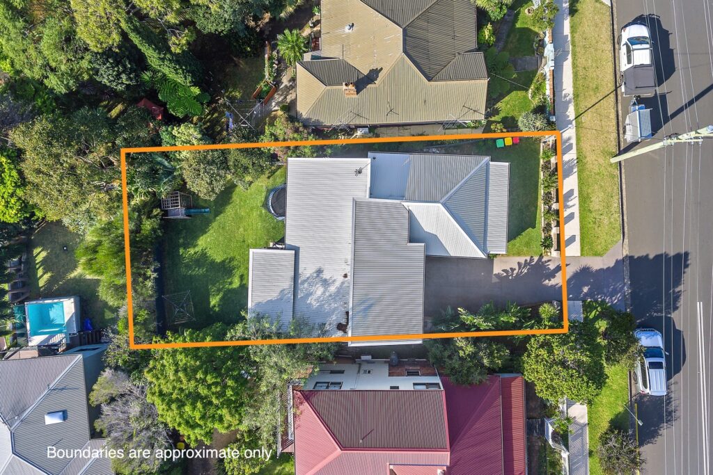 Sold - 11 Gray Street - New Property in Woonona - Real Estate by Laurie Johnston
