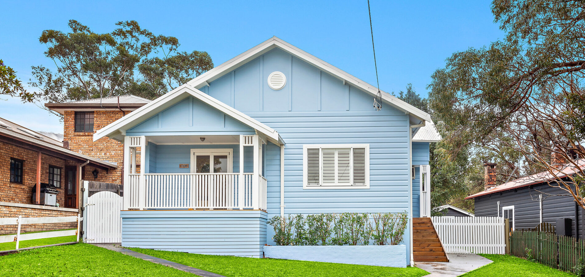 113 Princes Highway, Thirroul