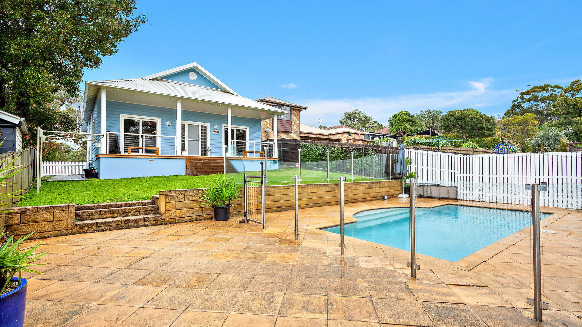 Sold - 113 Princes Highway - New Property in Thirroul - Real Estate by Laurie Johnston