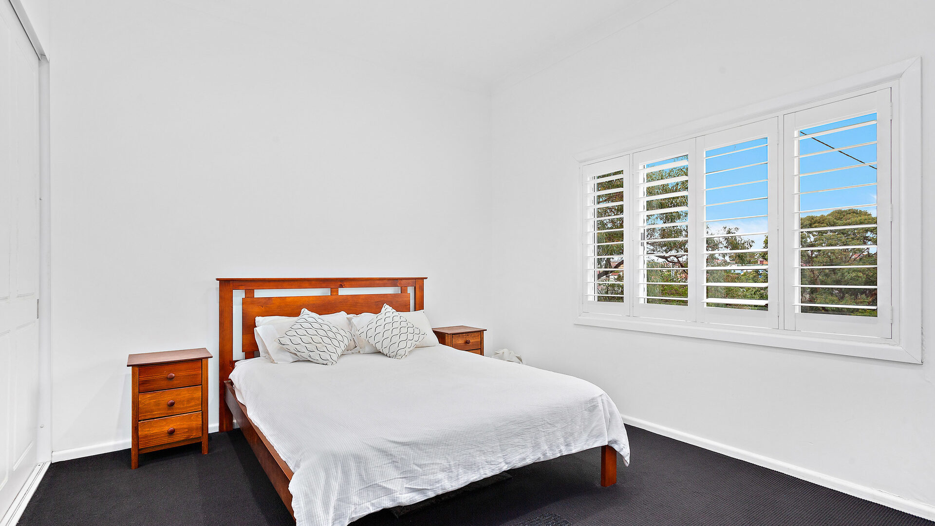 Sold - 113 Princes Highway - New Property in Thirroul - Real Estate by Laurie Johnston