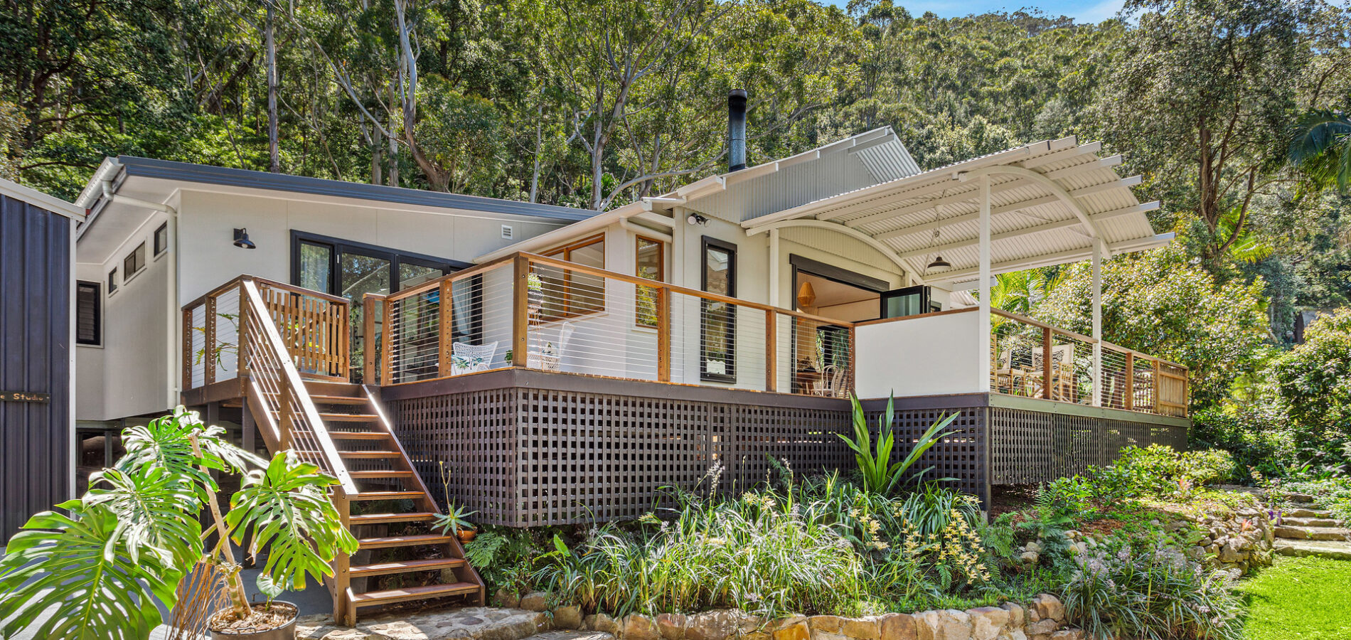 14-16 Old Coast Road, Stanwell Park