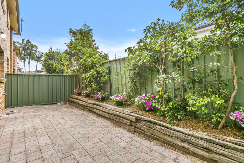Sold - 2/10 The Avenue - New Property in Corrimal - Real Estate by Vanessa Denison-Pender