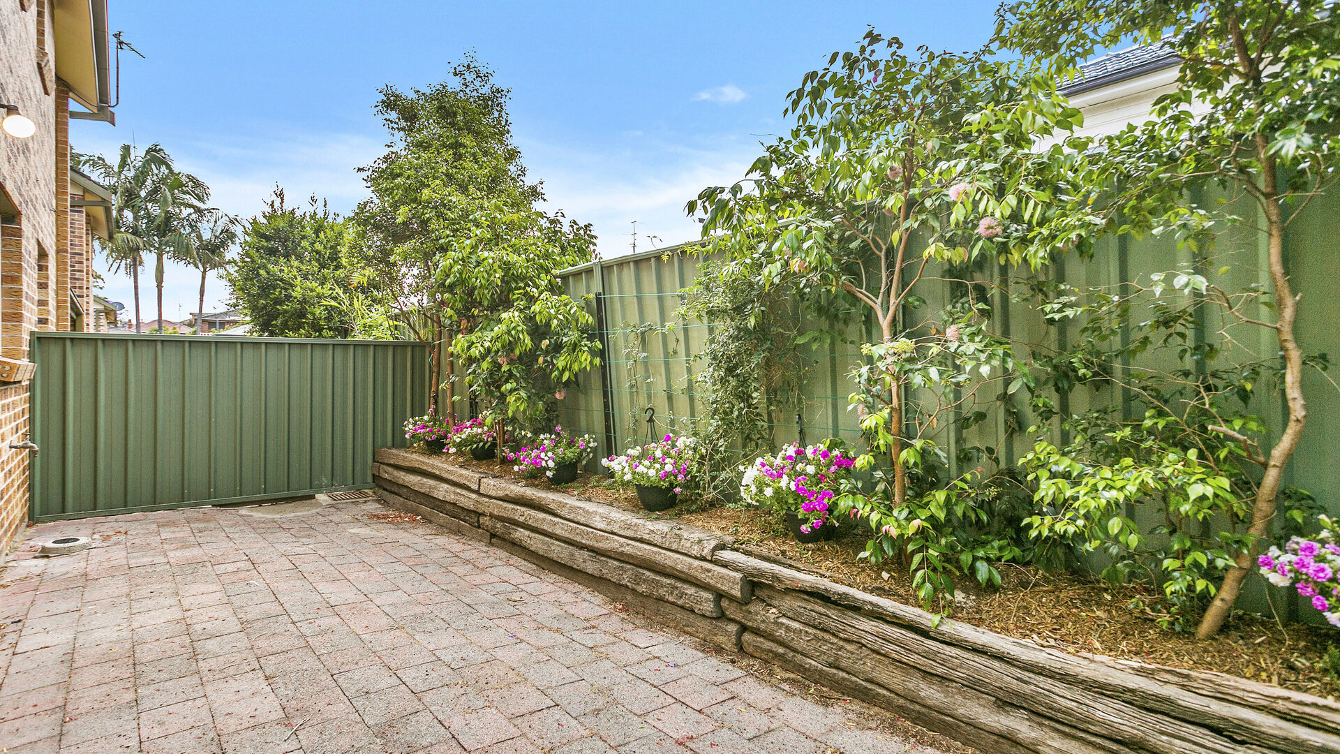 Sold - 2/10 The Avenue - New Property in Corrimal - Real Estate by Vanessa Denison-Pender