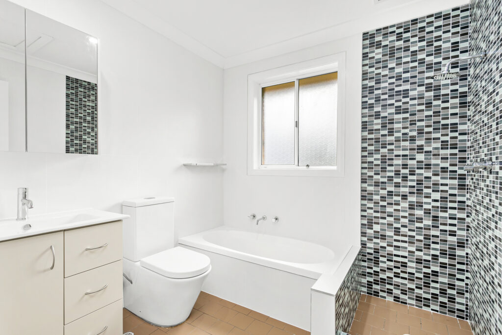 Sold - 2/10 The Avenue - New Property in Corrimal - Real Estate by Vanessa Denison-Pender