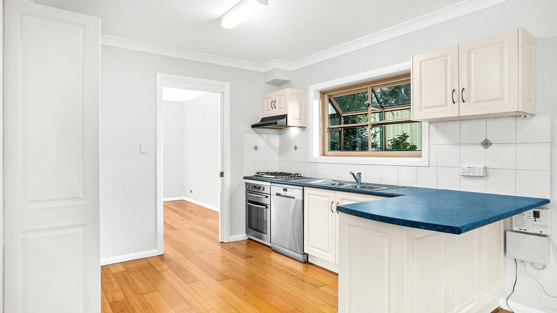 Sold - 8 Victoria Lane - New Property in Woonona - Real Estate by Laurie Johnston