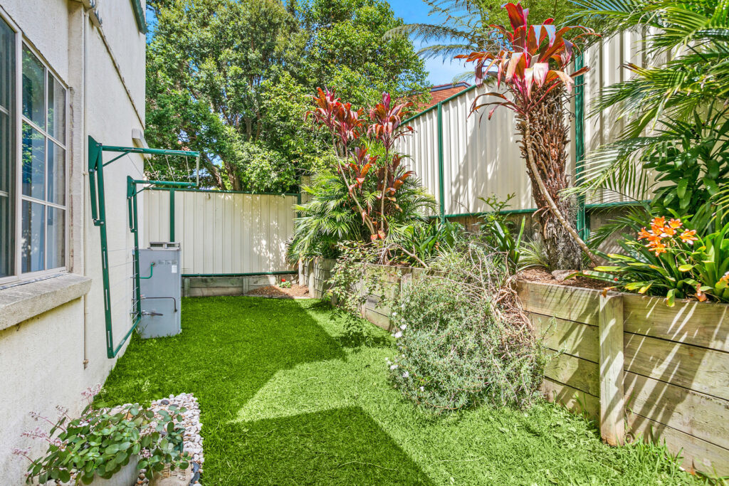 Sold - 8 Victoria Lane - New Property in Woonona - Real Estate by Laurie Johnston