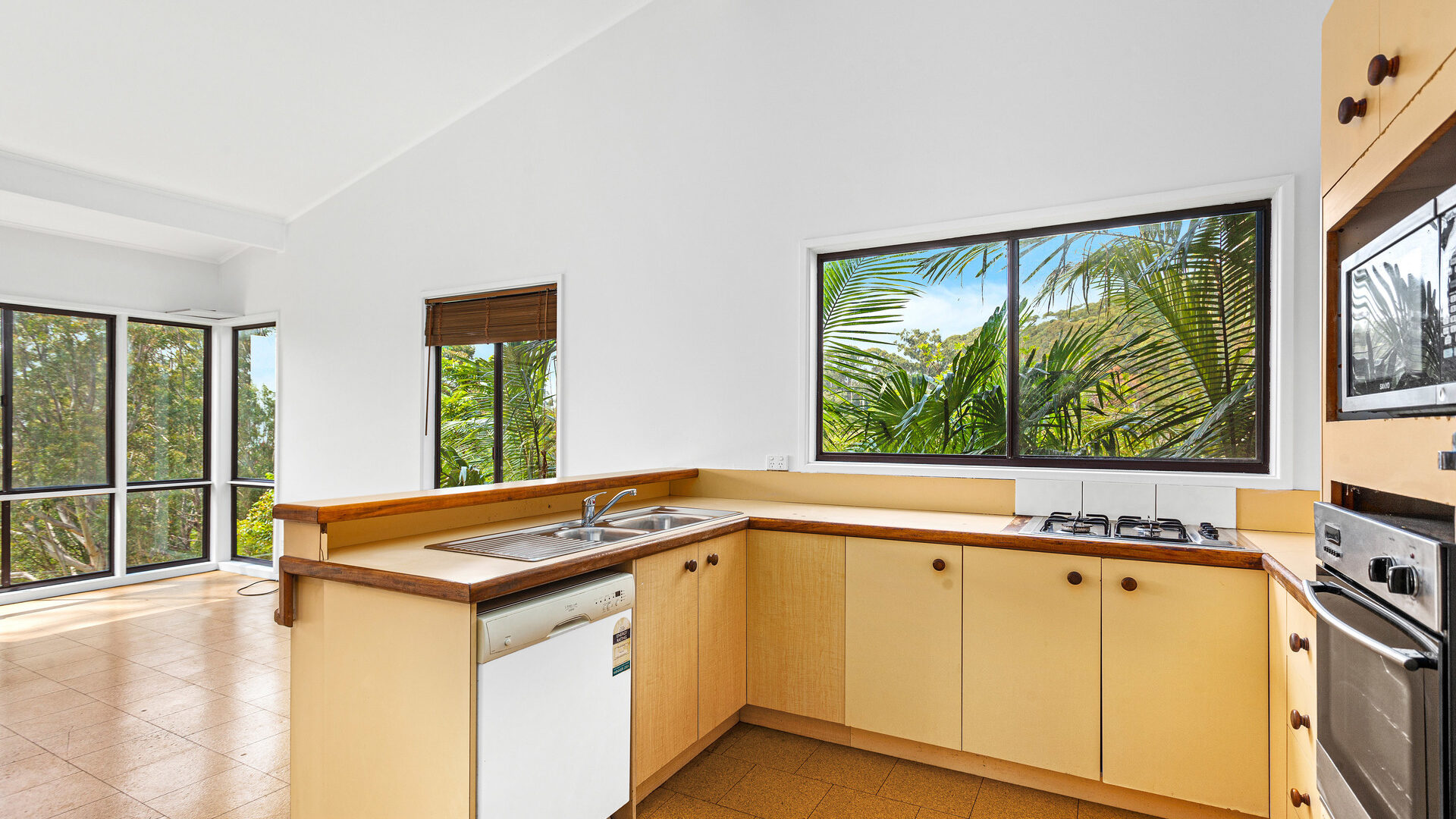 Sold - 12 National Avenue - New Property in Bulli - Real Estate by McGrath Thirroul
