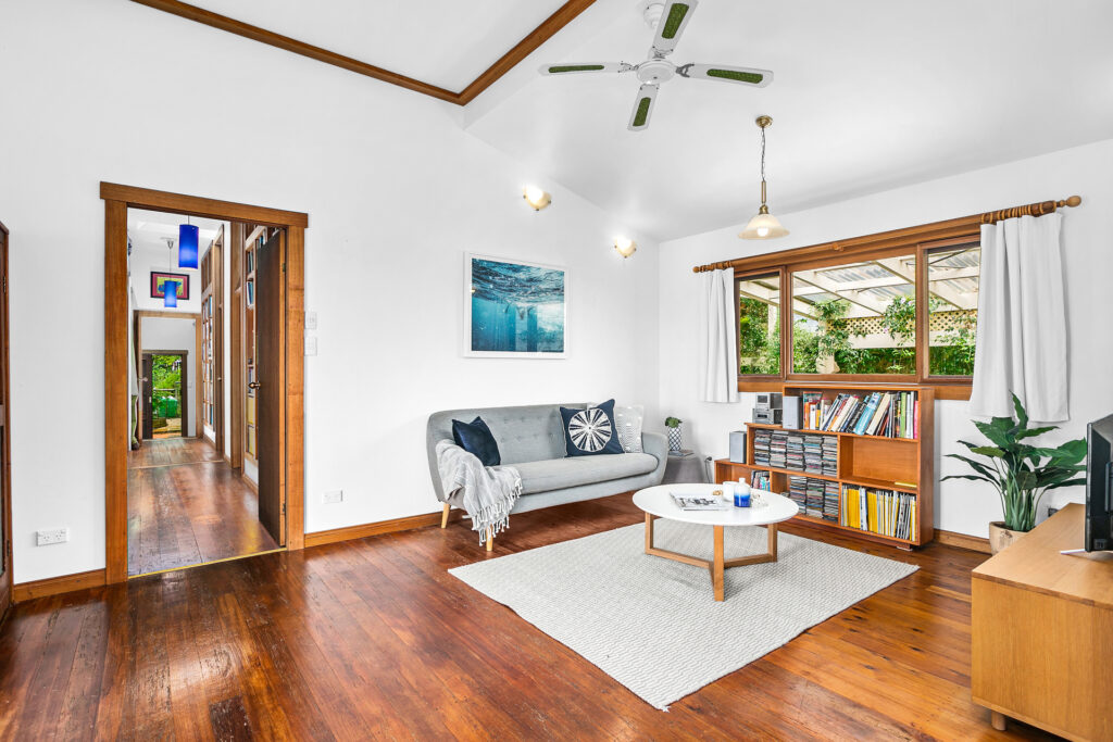 Sold - 28 The Waves - New Property in Thirroul - Real Estate by Vanessa Denison-Pender