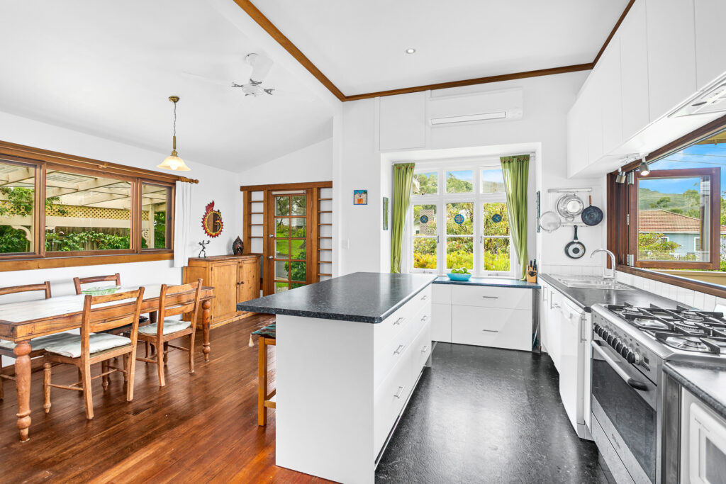 Sold - 28 The Waves - New Property in Thirroul - Real Estate by Vanessa Denison-Pender
