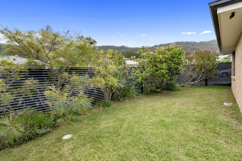 Sold - 27 Mahogany Way - New Property in Woonona - Real Estate by Laurie Johnston