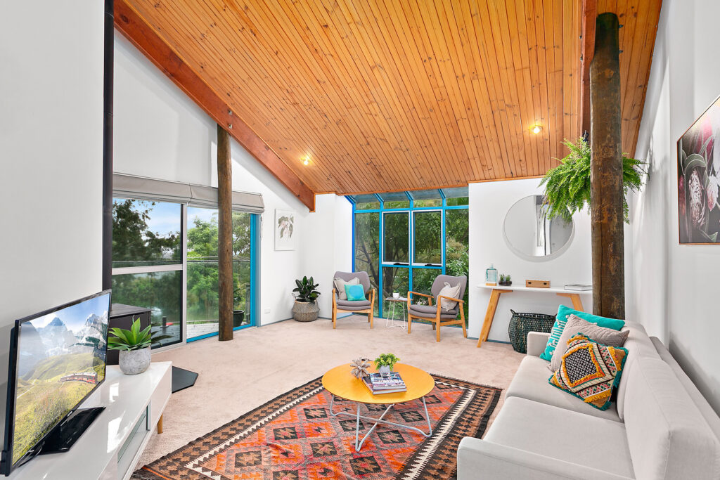 Sold - 6 Sturt Place - New Property in Bulli - Real Estate by Laurie Johnston