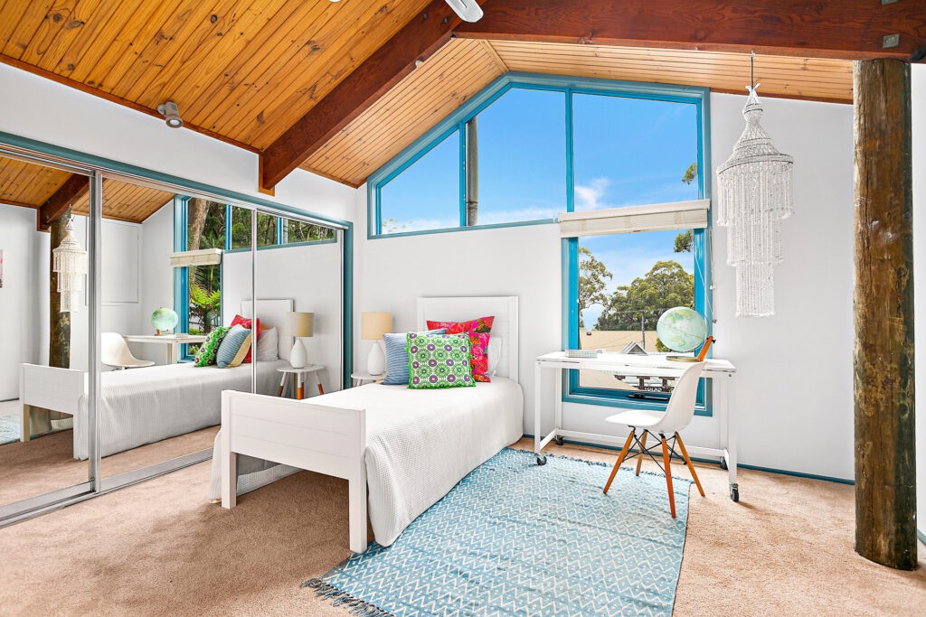 Sold - 6 Sturt Place - New Property in Bulli - Real Estate by Laurie Johnston