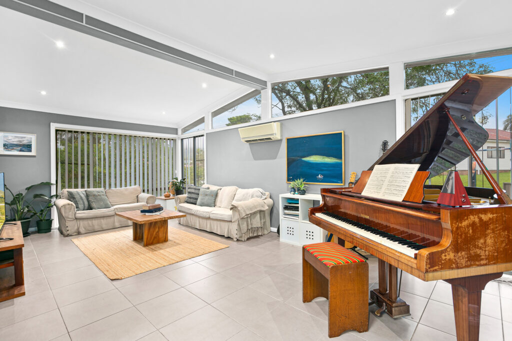 Sold - 15 Williams Crescent - New Property in Russell Vale - Real Estate by McGrath Thirroul