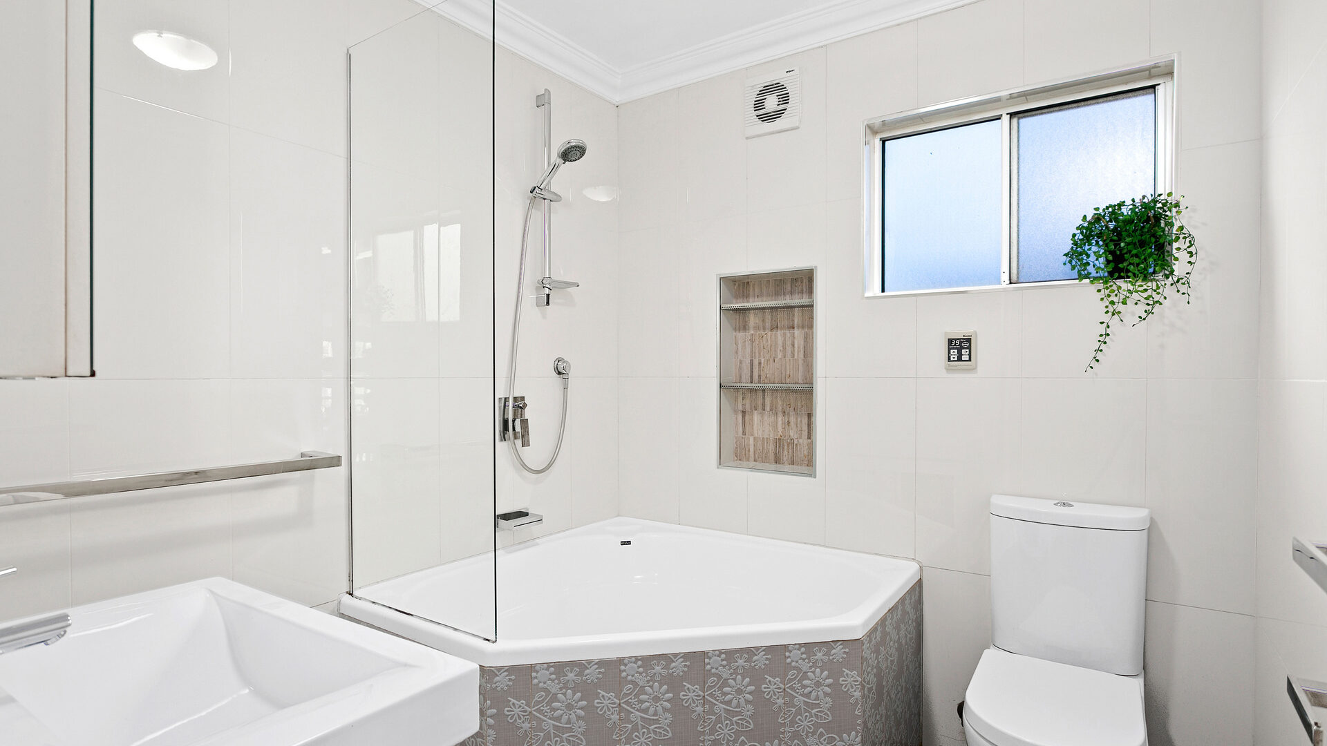 Sold - 147 Pioneer Road - New Property in Towradgi - Real Estate by McGrath Thirroul